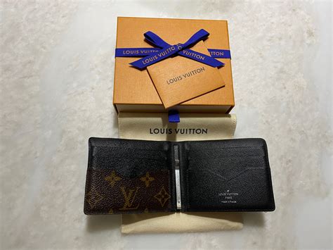 louis vuitton wallet clips.